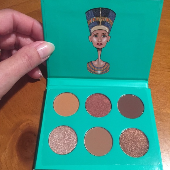The Nubian by Juvia’s Eyeshadow Palette - Picture 3 of 8
